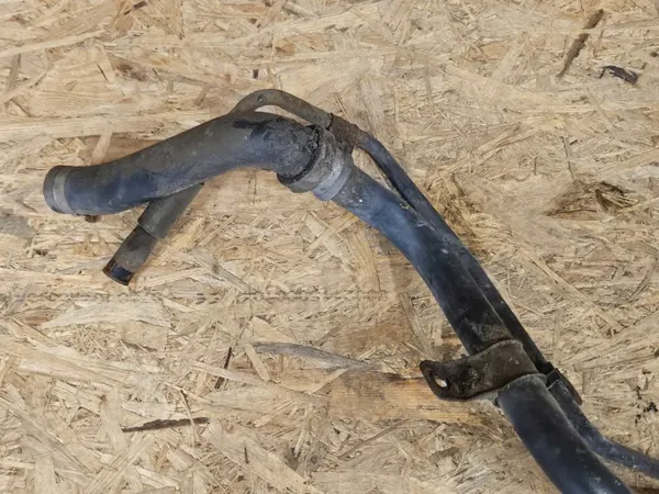 OEM 77201-42100 Tankvulpijp voor Toyota RAV4 image 4