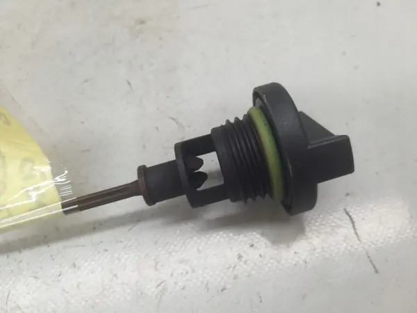 Oliepeilstok OEM BAGNET voor 0.9 TwinAir motor - Gebruikt image 3