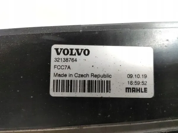 KOMPLET CHŁODNIC VOLVO S60 III XC60 II V90 II S90 B4 B5 B6 2.0 MILD HYBRID image 4