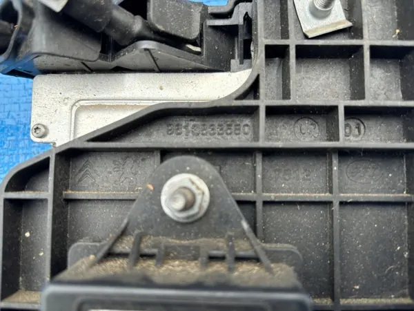 Module Start-Stop Peugeot 308 T9 OEM 9819598180 image 7