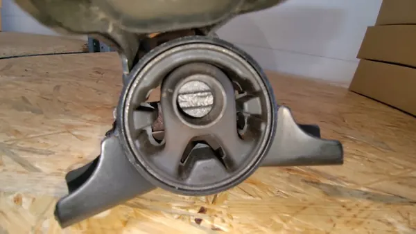 MITSUBISHI SPACE STAR II Support Moteur Gauche 1.0 1.2 image 5