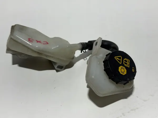 Bremsflüssigkeitsbehälter Mazda CX3 14-20 OEM image 3