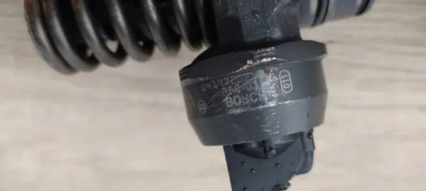 Suutin OEM 038130073AQ VW 1.9 TDI:lle image 6