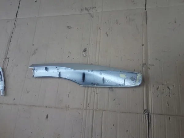 Tampa de teto dianteiro esquerda Toyota Avensis T25 04-08 image 2