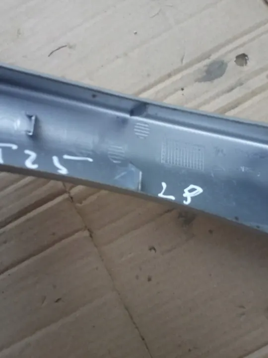 Tampa de teto dianteiro esquerda Toyota Avensis T25 04-08 image 3