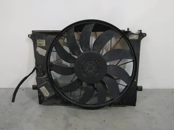 Kühlerlüfter OEM A2205000293 für Mercedes S-Klasse image 2