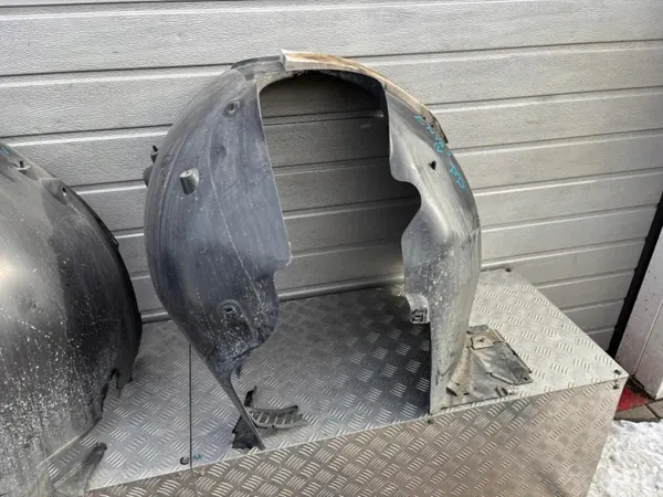 Para-lamas Dianteiros Esquerdo & Direito Skoda Enyaq IV OEM 5LA809962 5LA809961 image 3