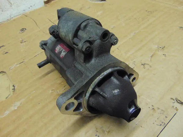 Motor de arranque Toyota Corolla E12 1.6 VVTI Gasolina Europa image 3