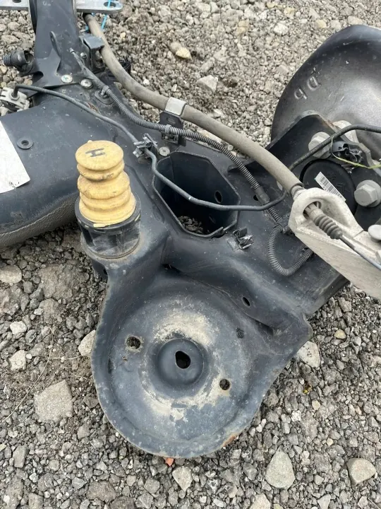 Kit Viga Suspensión Trasera OEM BELKA OS Discos Pinzas image 4