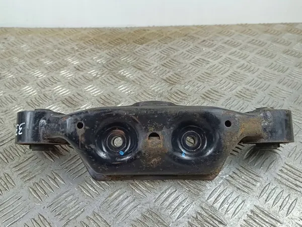 Montage de différentiel arrière Subaru Outback 2017 OEM FOB54450 image 1