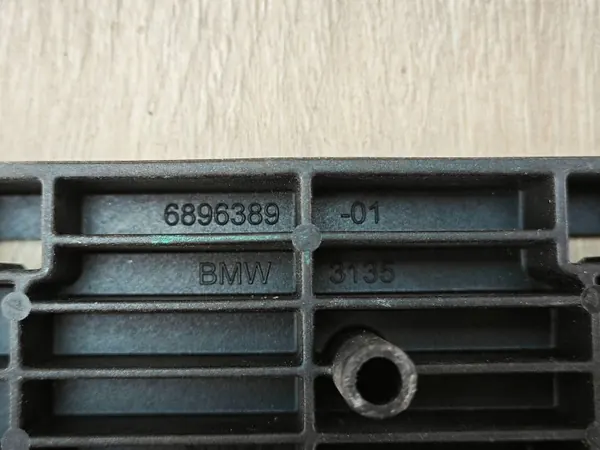 BMW Stabilisatorlager OEM 6896389 Vorderachse image 3