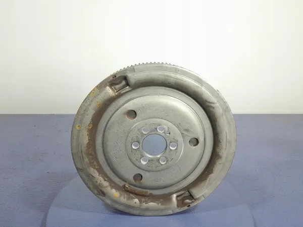 SKODA OCTAVIA IV 1.5 eTSI Volante de Dupla Massa 04E105266AM image 2