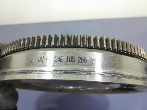 SKODA OCTAVIA IV 1.5 eTSI Volante de Dupla Massa 04E105266AM image 3