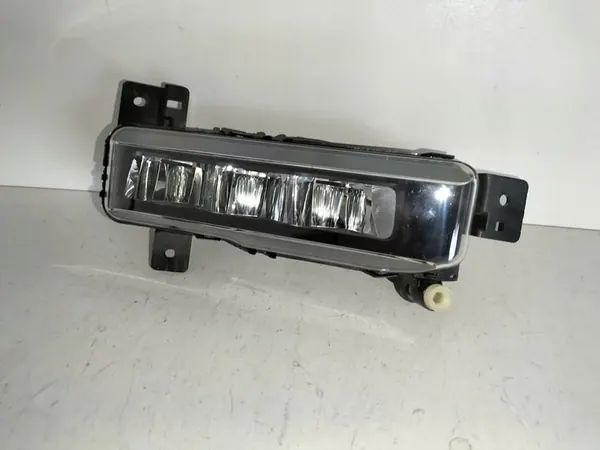 Lâmpada LED Halógena Direita BMW 1 F40 19- BMW 2 F45 F46 18- image 2
