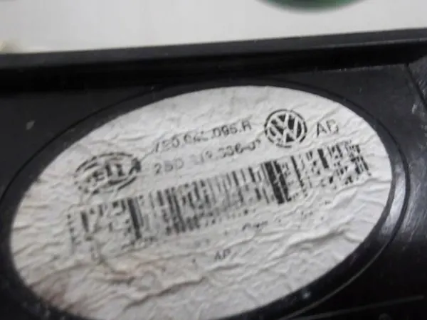 Luz trasera izquierda Volkswagen Multivan T6 image 5