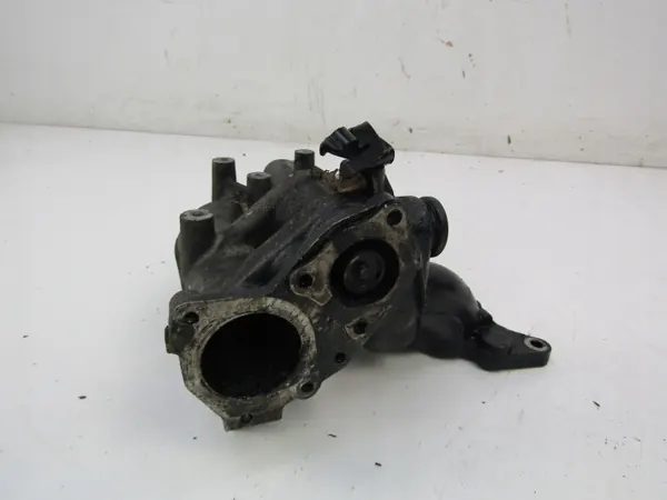 Colector de admisión Nissan Primera P12 Diesel - Usado image 3