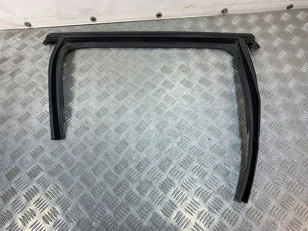 Joint de vitre porte arrière Jeep Compass OEM FBZ27648 image 2
