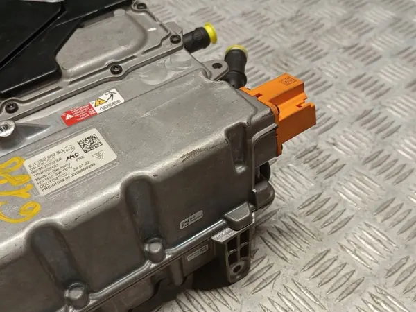 OEM 9J1959663BG Porsche Taycan Convertisseur Tension image 5