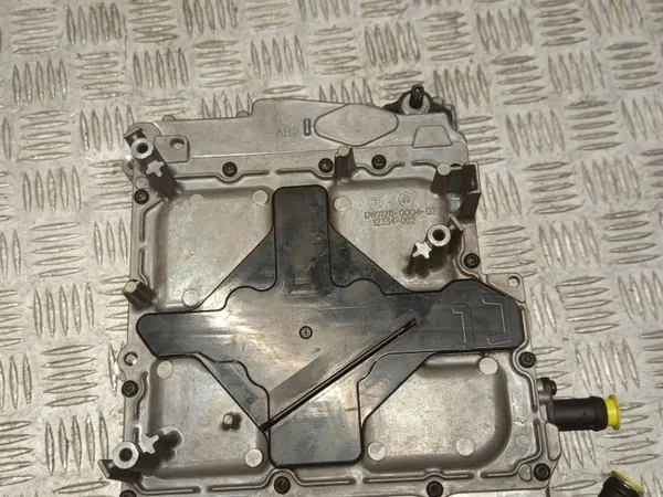 OEM 9J1959663BG Porsche Taycan Convertisseur Tension image 8