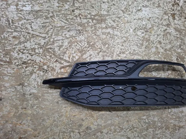 Grade Frontal Esquerda Audi A3 8V HB S-Line 2013-2016 image 3