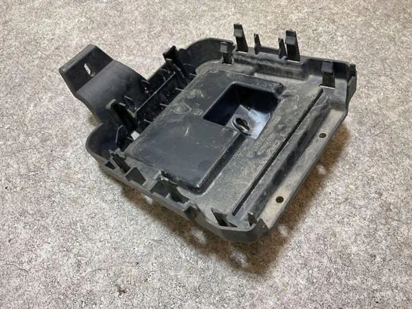 Mercedes-Benz Karosserieteil OEM A9075461800 - Gebraucht image 3