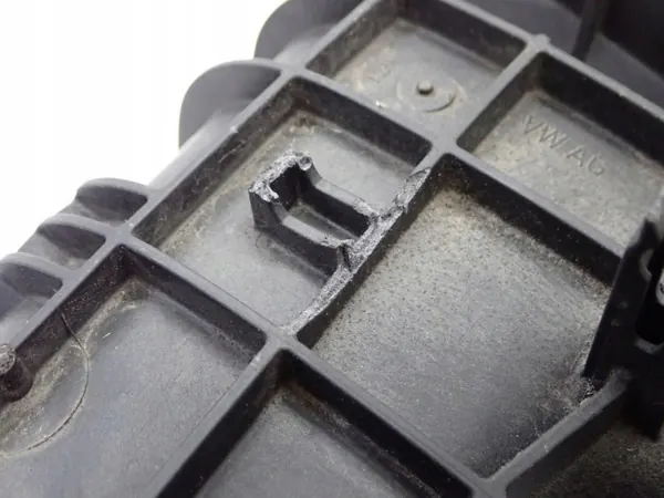 Imusarja OEM 05E129709F VW T-Roc 1.5 TSI:lle image 9