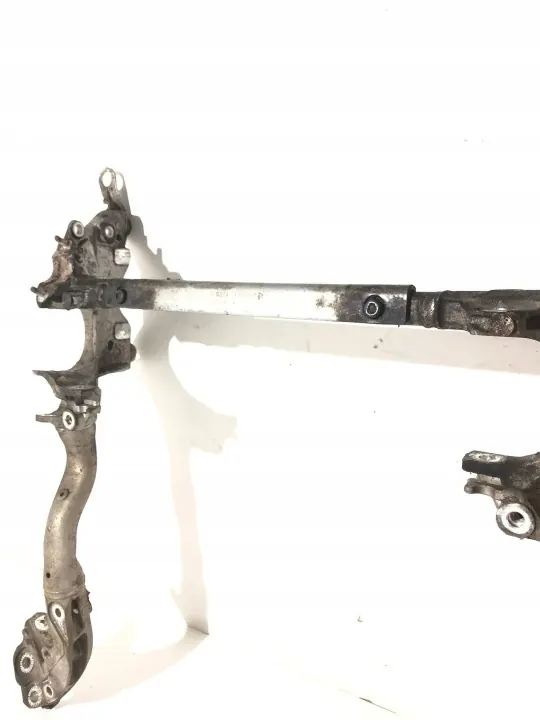 Audi A4 B8 A5 Quattro Voorste hefdrager OEM 8K0423401 image 7