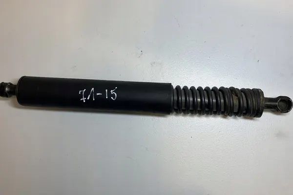 Vasen tavaratilan toimilaite VW TOUAREG 7L6827550C image 3