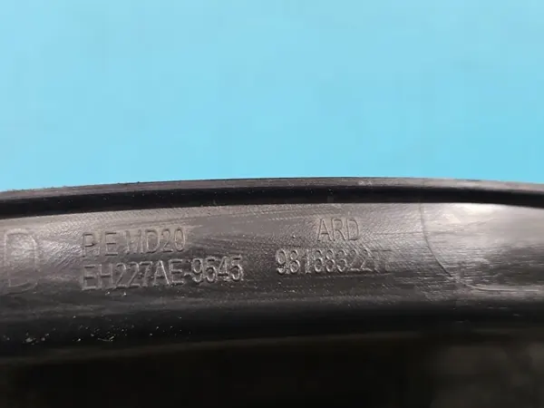OEM 9816832277 Salpicadero Trasero Derecho para Citroen C5 Aircross image 7