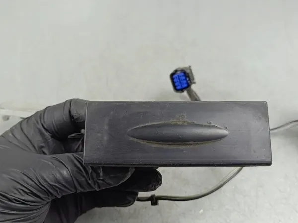 Luz de matrícula KIA Telluride 2020 92501B8000 image 4