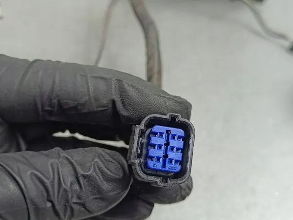 Luz de matrícula KIA Telluride 2020 92501B8000 image 6