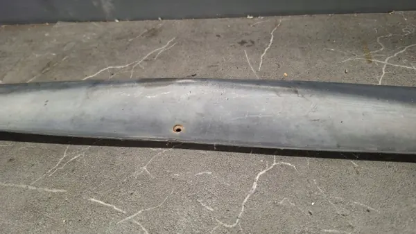 Paragolpes Delantero Mercedes W123 OEM 1238853023 image 3