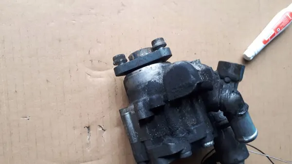 Audi S4 B8 Hydraulische Pomp, OEM 8K0145156L image 2