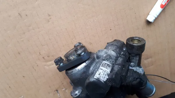 Audi S4 B8 Hydraulische Pomp, OEM 8K0145156L image 3