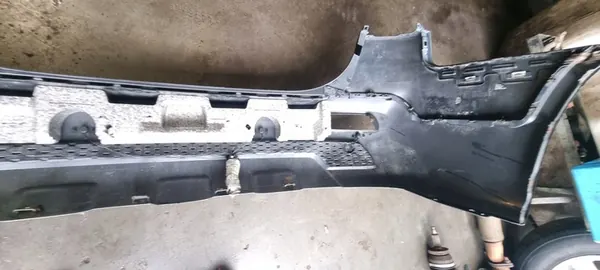 Parachoques trasero Kia Sorento II PDC image 10