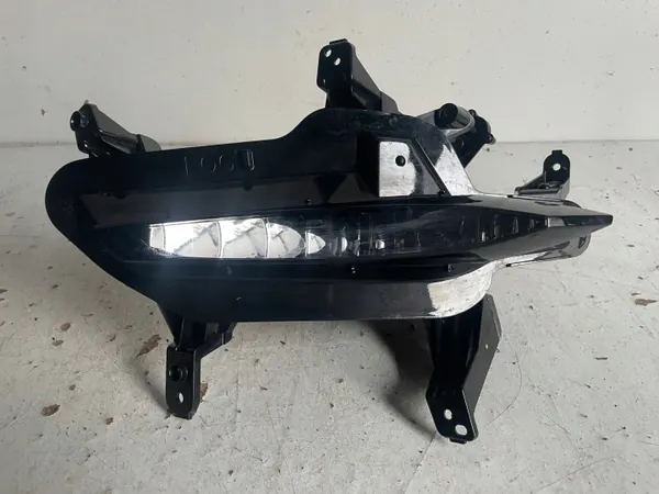 Kia Ceed III DRL LED izquierdo OEM 92201-J7500 image 2