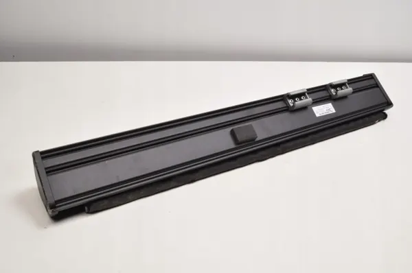 Volvo V70 2008 Rollo de Maletero OEM 39851517 image 5