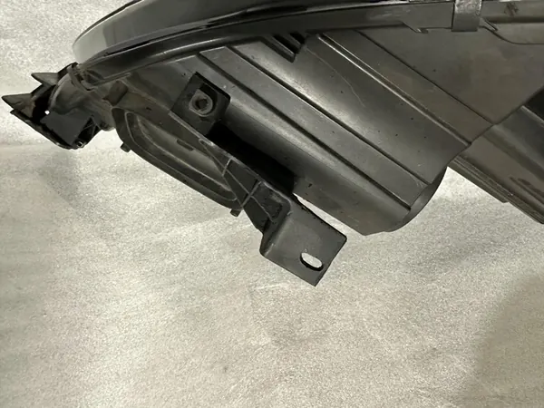 Oikea Ajovalo Opel Zafira C Halogeenilasi image 2