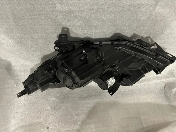 Oikea Ajovalo Opel Zafira C Halogeenilasi image 3