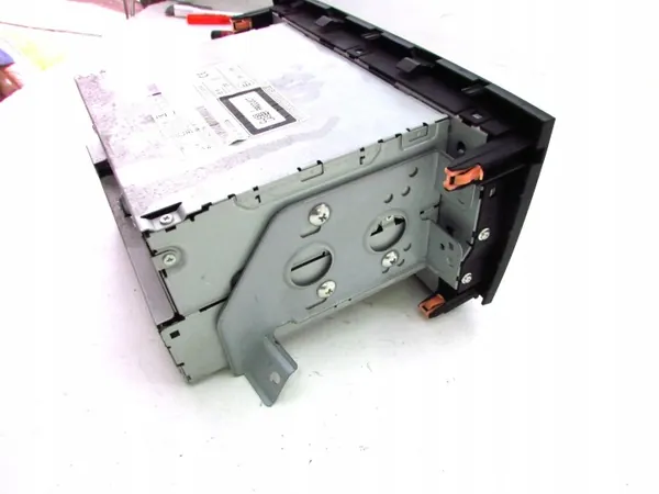 Reproductor de radio Suzuki Kizashi OEM 39101-57L81 image 6