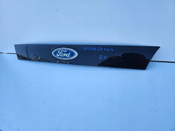 Garniture coffre arrière Ford Mondeo MK4 OEM 7S71402B34A image 4