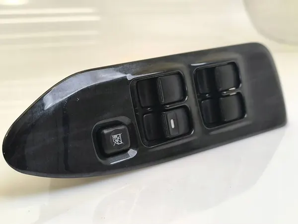 Mitsubishi Lancer 2005 Window Switches MN124992 image 2
