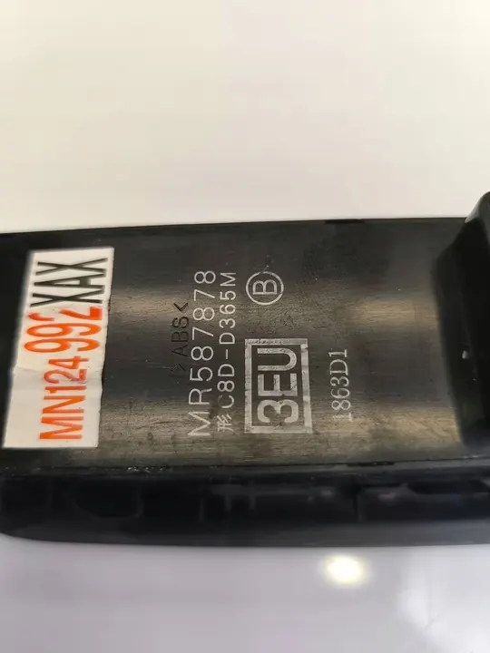 Mitsubishi Lancer 2005 Window Switches MN124992 image 4