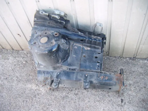 FORD C-MAX MK1 03-10 Viertel Längsträger Links Vorne OEM image 3