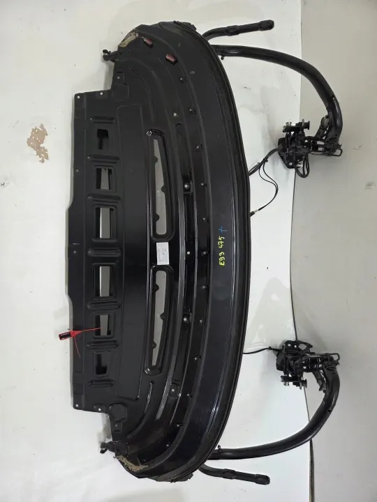 BMW E93 katon kansi OEM 7234703 - Musta Safiiri image 2