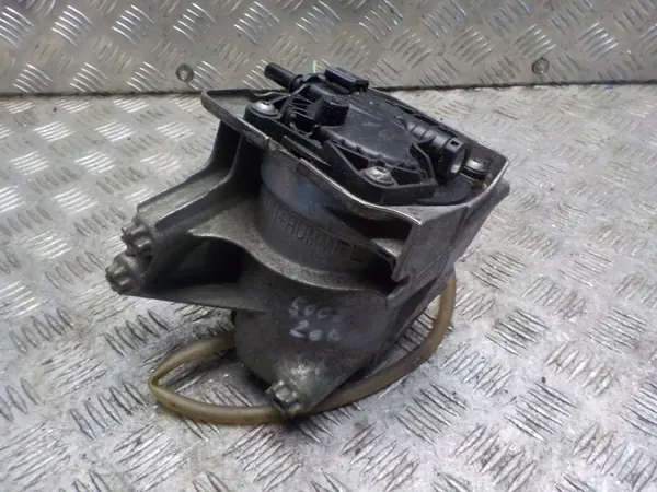 Boîtier Filtre à Carburant Peugeot 5008 2.0 HDI OEM 5008 image 3