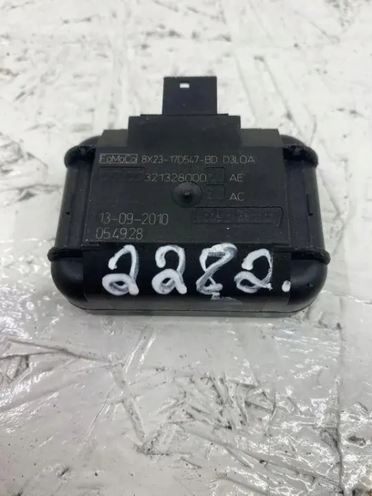 Capteur de pluie OEM 8X2317D547 pour Jaguar XF X250 image 2