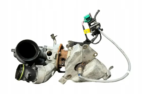 Turbo VW usado OEM 04E145725CG para Passat B7 Alltrack image 4
