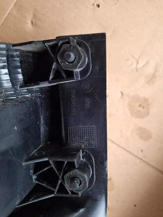 Luz Trasera Izquierda VW Touran 5TA image 9