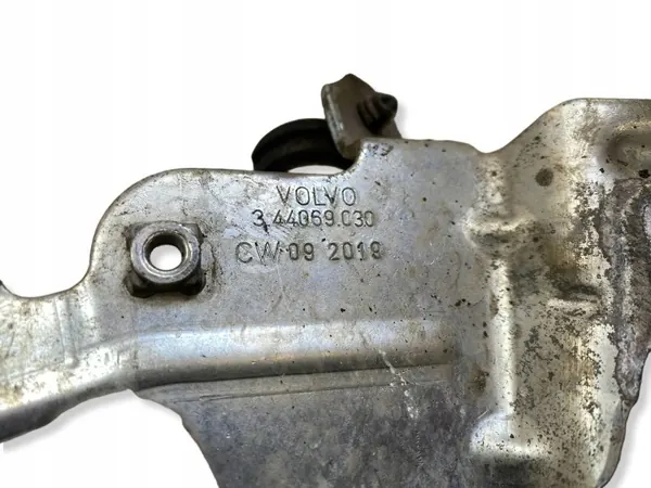 Volvo XC90 2018 Vattenpump OEM 31368312 image 3